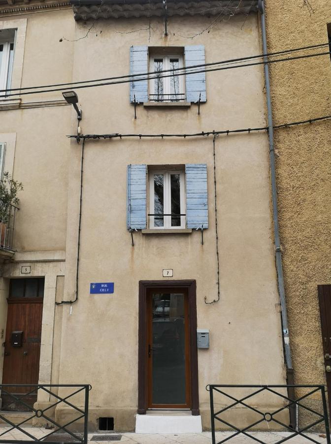 Petite Maison De Charme Au Coeur Du Centre Ville Apt Ngoại thất bức ảnh